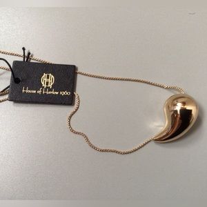House of Harlow 1960 Bean Pendant Necklace in Gold NWT